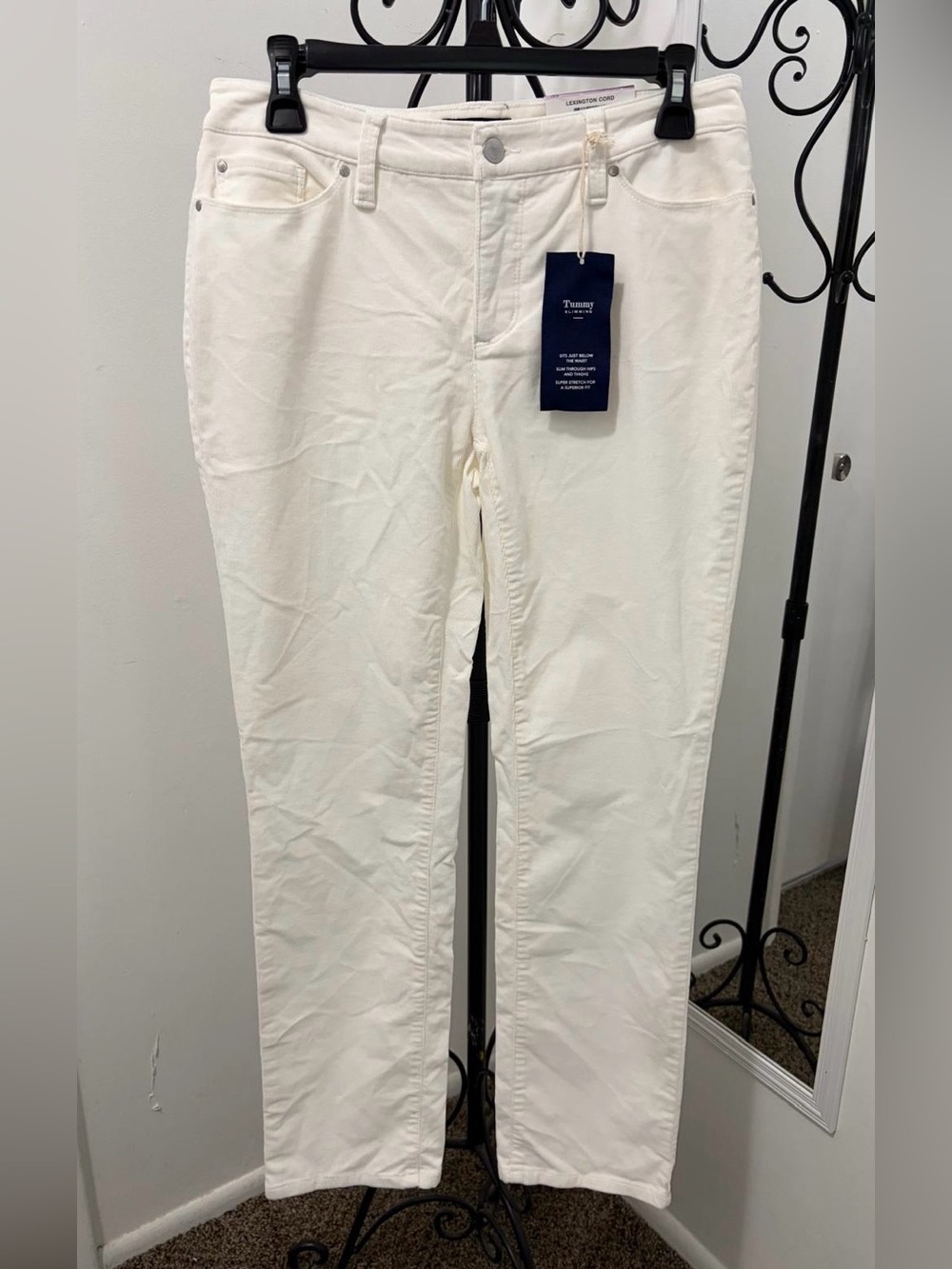 Charter Club Straight-Leg Jeans in White/Cream